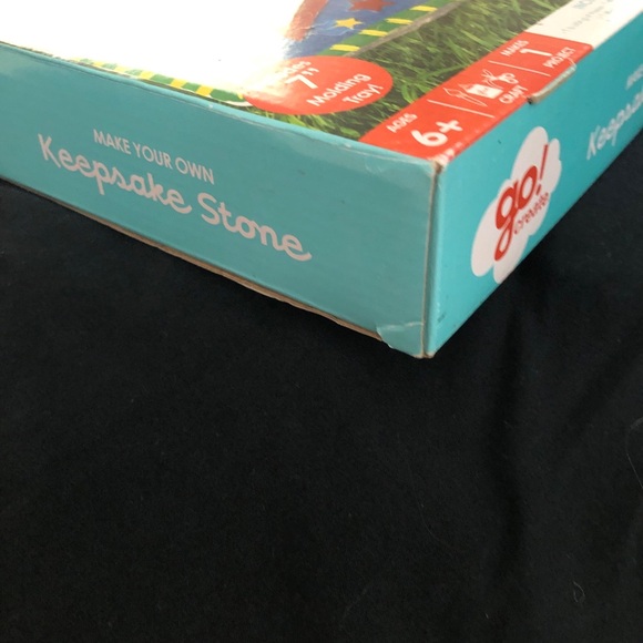 Keepsake Stone Craft, Grandkid Gift, BUNDLE w/other itemsPlaster Mold.New  inBox - Picture 4 of 7